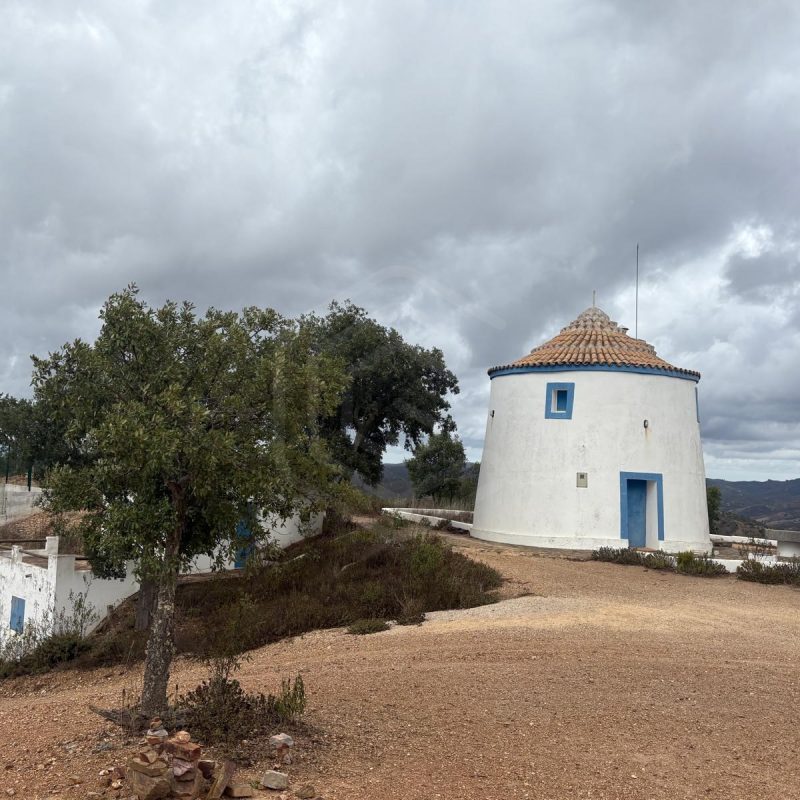 loule-portugal-windmill